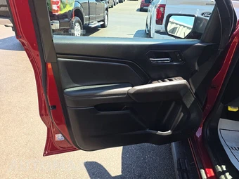 2023 Chevrolet Colorado LT Crew Cab Medium Bed 4LT - miniatura 9