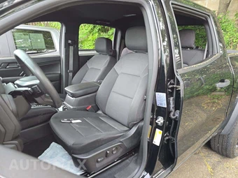 2023 Chevrolet Colorado Trail Boss Crew Cab Medium Bed 0TR - miniatura 6