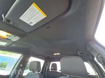 2023 Chevrolet Colorado Trail Boss Crew Cab Short Bed 0TR - miniatura 11
