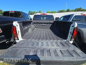 2023 Chevrolet Colorado Trail Boss Crew Cab Short Bed 0TR - miniatura 14