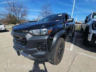 2023 Chevrolet Colorado Trail Boss Crew Cab Short Bed 0TR