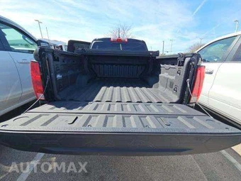 2023 Chevrolet Colorado Trail Boss Crew Cab Short Bed 0TR - miniatura 14