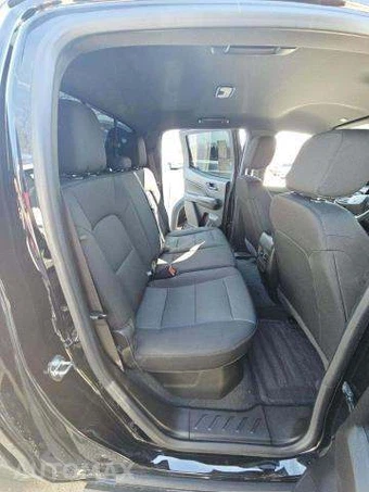2023 Chevrolet Colorado Trail Boss Crew Cab Short Bed 0TR - miniatura 16