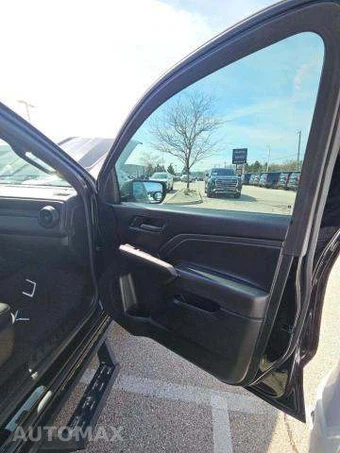 2023 Chevrolet Colorado Trail Boss Crew Cab Short Bed 0TR - miniatura 27