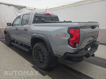 2023 Chevrolet Colorado Trail Boss Crew Cab Short Bed 0TR - miniatura 6