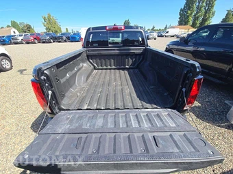2023 Chevrolet Colorado Trail Boss Crew Cab Short Bed 0TR - miniatura 14
