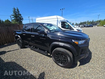 2023 Chevrolet Colorado Trail Boss Crew Cab Short Bed 0TR - miniatura 4