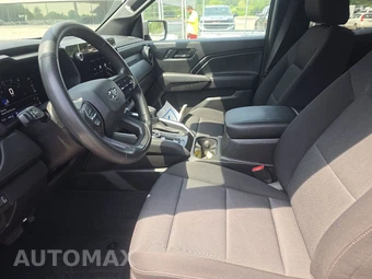 2023 Chevrolet Colorado Trail Boss Crew Cab Short Bed 0TR - miniatura 7