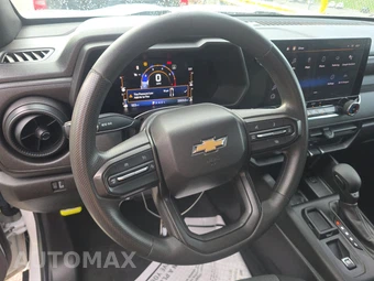2023 Chevrolet Colorado WT Crew Cab Medium Bed 2WT - miniatura 10