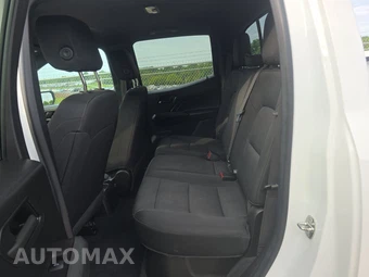 2023 Chevrolet Colorado WT Crew Cab Medium Bed 2WT - miniatura 13