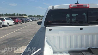 2023 Chevrolet Colorado WT Crew Cab Medium Bed 2WT - miniatura 29
