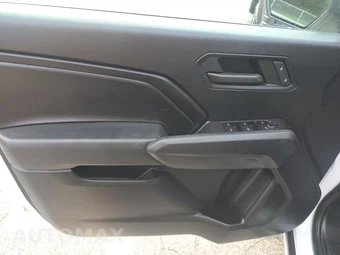 2023 Chevrolet Colorado WT Crew Cab Medium Bed 2WT - miniatura 9