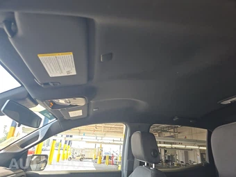 2023 Chevrolet Colorado WT Crew Cab Medium Bed 2WT - miniatura 18