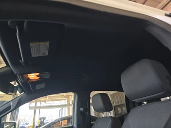 2023 Chevrolet Colorado WT Crew Cab Medium Bed 2WT - miniatura 17