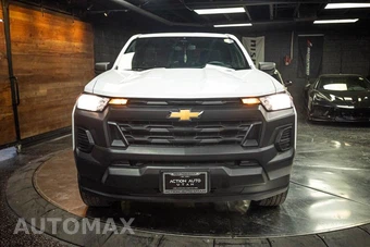 2023 Chevrolet Colorado WT Crew Cab Medium Bed 2WT - miniatura 4