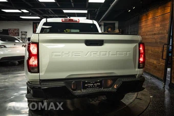 2023 Chevrolet Colorado WT Crew Cab Medium Bed 2WT - miniatura 6