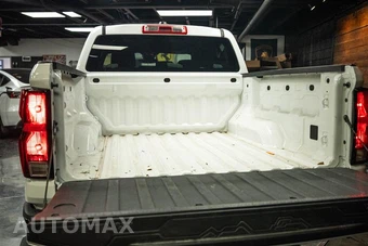 2023 Chevrolet Colorado WT Crew Cab Medium Bed 2WT - miniatura 7