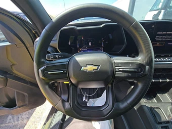 2023 Chevrolet Colorado WT Crew Cab Medium Bed 2WT - miniatura 10