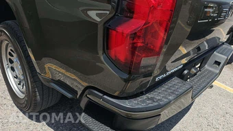 2023 Chevrolet Colorado WT Crew Cab Medium Bed 2WT - miniatura 26