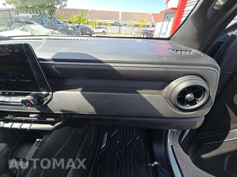2023 Chevrolet Colorado WT Crew Cab Medium Bed 2WT - miniatura 16