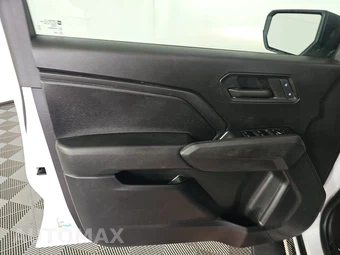 2023 Chevrolet Colorado WT Crew Cab Medium Bed 2WT - miniatura 9