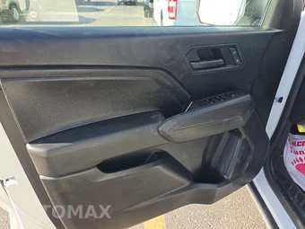 2023 Chevrolet Colorado WT Crew Cab Medium Bed 2WT - miniatura 9