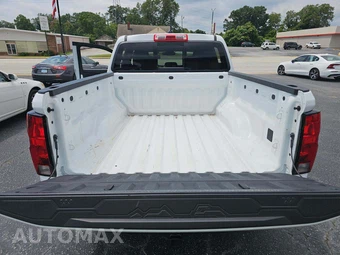 2023 Chevrolet Colorado WT Crew Cab Medium Bed 2WT - miniatura 14