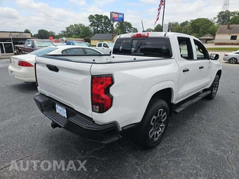 2023 Chevrolet Colorado WT Crew Cab Medium Bed 2WT - miniatura 3