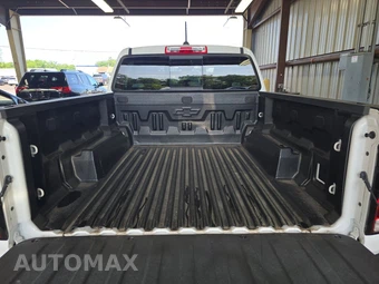 2023 Chevrolet Colorado WT Crew Cab Medium Bed 2WT - miniatura 16