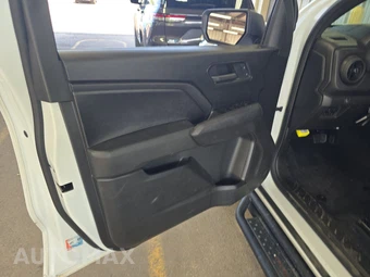 2023 Chevrolet Colorado WT Crew Cab Medium Bed 2WT - miniatura 9