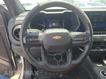 2023 Chevrolet Colorado WT Crew Cab Medium Bed 4WT – miniatura 10