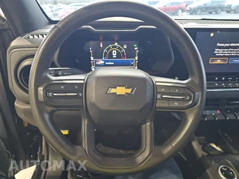 2023 Chevrolet Colorado WT Crew Cab Medium Bed 4WT – miniatura 10