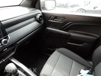 2023 Chevrolet Colorado WT Crew Cab Medium Bed 4WT - miniatura 17