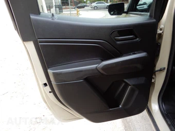 2023 Chevrolet Colorado WT Crew Cab Medium Bed 4WT - miniatura 22