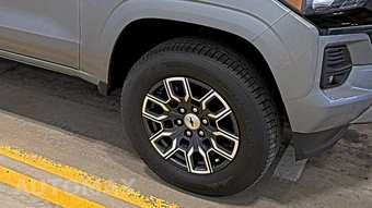 2023 Chevrolet Colorado Z71 Crew Cab Medium Bed 4Z7 - miniatura 8