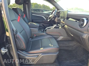 2023 Chevrolet Colorado Z71 Crew Cab Medium Bed 4Z7 - miniatura 8