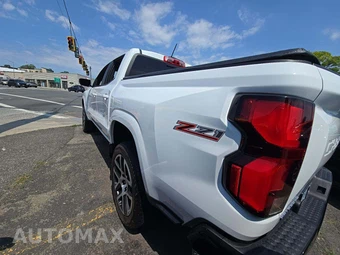 2023 Chevrolet Colorado Z71 Crew Cab Medium Bed 4Z7 - miniatura 2
