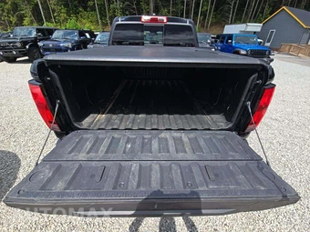 2023 Chevrolet Colorado Z71 Crew Cab Short Bed 4Z7 - miniatura 14