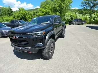 2023 Chevrolet Colorado ZR2 Crew Cab Medium Bed 4ZR