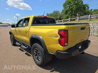 2023 Chevrolet Colorado ZR2 Crew Cab Medium Bed 4ZR - miniatura 2