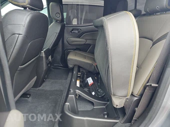 2023 Chevrolet Colorado ZR2 Crew Cab Medium Bed 4ZR - miniatura 13