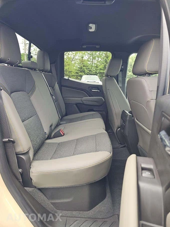 2023 Chevrolet Colorado ZR2 Crew Cab Short Bed 4ZR - miniatura 16