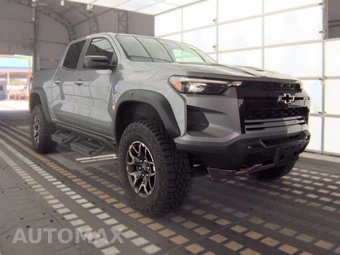 2023 Chevrolet Colorado ZR2 Crew Cab Short Bed 4ZR - miniatura 3
