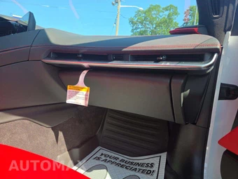 2023 Chevrolet Corvette Stingray Convertible 2LT - miniatura 17