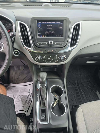 2023 Chevrolet Equinox LS 1FL – miniatura 10