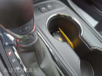 2023 Chevrolet Equinox Premier 1LZ - miniatura 8
