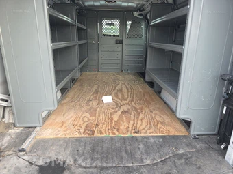 2023 Chevrolet Express 2500 Cargo Van 1WT 135.2" WB - miniatura 15