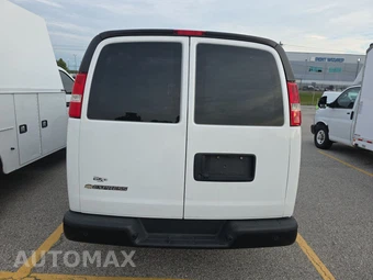 2023 Chevrolet Express 2500 Cargo Van 1WT 135.2" WB - miniatura 5