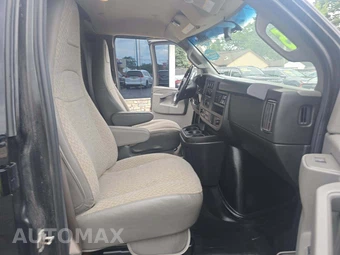 2023 Chevrolet Express 2500 Cargo Van 1WT 135.2" WB - miniatura 14