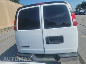 2023 Chevrolet Express 2500 Cargo Van 1WT 135.2" WB - miniatura 17